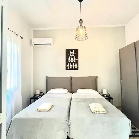 Aramis Boutique House Rhodes City